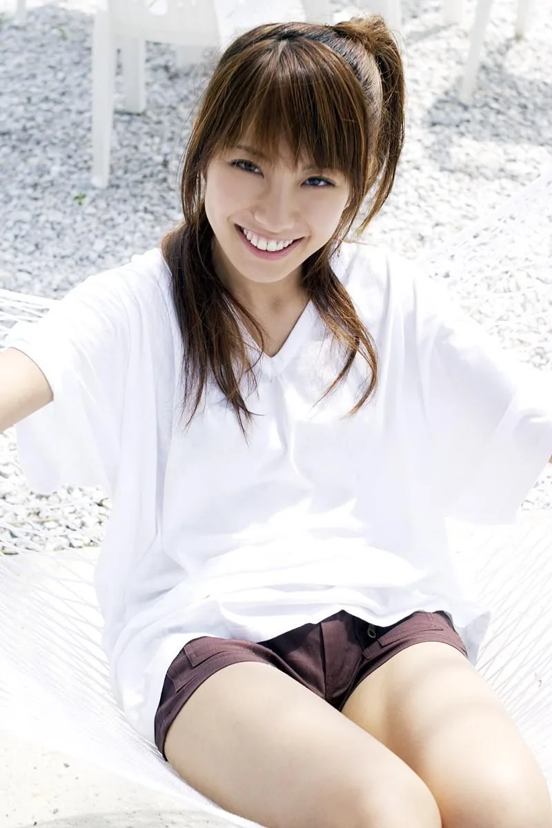 [Mặt trước] Album ảnh "アズベリー" của Azusa Yamamoto - 9